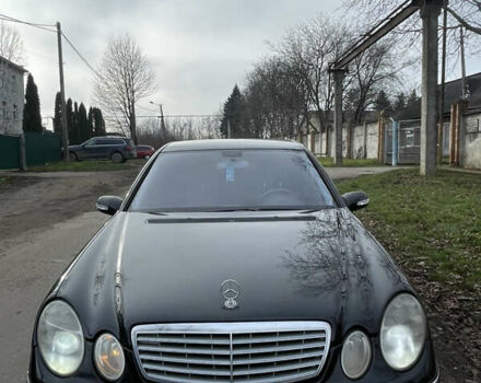 Черный Мерседес Е-Класс, объемом двигателя 2.7 л и пробегом 320 тыс. км за 5450 $, фото 6 на Automoto.ua