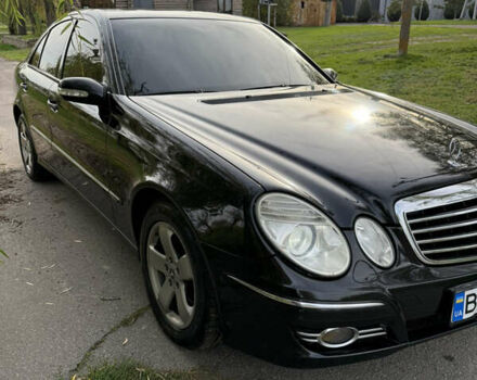 Мерседес Е-Класс 2002 в Николаеве на Automoto.ua Черный Мерседес Е-Класс, объемом двигателя 1.8 л и пробегом 340 тыс. км за 6200 $, фото 4 на Automoto.ua