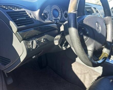 Чорний Мерседес Е-Клас, об'ємом двигуна 3.2 л та пробігом 170 тис. км за 8500 $, фото 13 на Automoto.ua