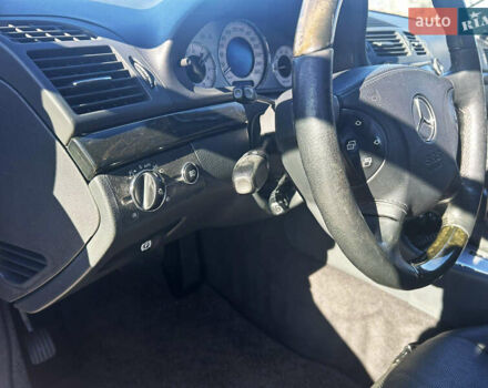 Чорний Мерседес Е-Клас, об'ємом двигуна 3.2 л та пробігом 170 тис. км за 8500 $, фото 13 на Automoto.ua