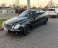 Черный Мерседес Е-Класс, объемом двигателя 2.7 л и пробегом 314 тыс. км за 2200 $, фото 3 на Automoto.ua