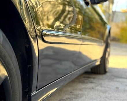 Черный Мерседес Е-Класс, объемом двигателя 1.8 л и пробегом 250 тыс. км за 5999 $, фото 4 на Automoto.ua