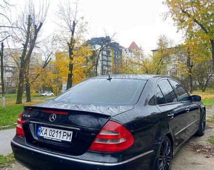 Черный Мерседес Е-Класс, объемом двигателя 3.2 л и пробегом 458 тыс. км за 5000 $, фото 3 на Automoto.ua