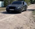 Чорний Мерседес Е-Клас, об'ємом двигуна 2.1 л та пробігом 290 тис. км за 6000 $, фото 1 на Automoto.ua
