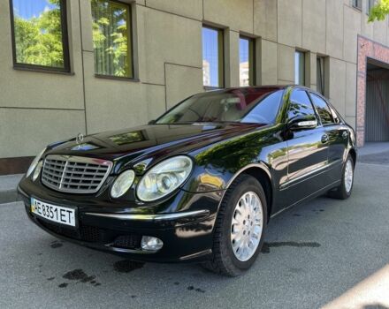 Черный Мерседес Е-Класс, объемом двигателя 2.4 л и пробегом 299 тыс. км за 6500 $, фото 7 на Automoto.ua