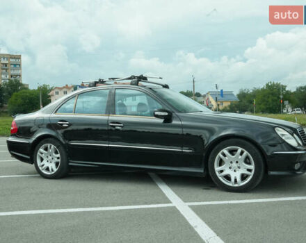 Черный Мерседес Е-Класс, объемом двигателя 4.97 л и пробегом 300 тыс. км за 9300 $, фото 7 на Automoto.ua
