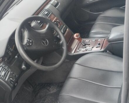 Чорний Мерседес Е-Клас, об'ємом двигуна 0 л та пробігом 380 тис. км за 3900 $, фото 5 на Automoto.ua