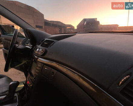 Черный Мерседес Е-Класс, объемом двигателя 2.7 л и пробегом 400 тыс. км за 7299 $, фото 24 на Automoto.ua