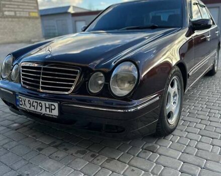 Черный Мерседес Е-Класс, объемом двигателя 2.7 л и пробегом 393 тыс. км за 6650 $, фото 5 на Automoto.ua