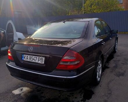 Черный Мерседес Е-Класс, объемом двигателя 2.7 л и пробегом 413 тыс. км за 4950 $, фото 3 на Automoto.ua