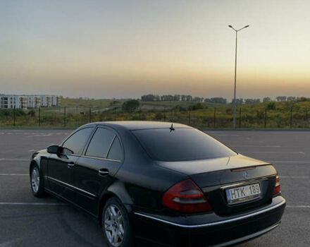 Чорний Мерседес Е-Клас, об'ємом двигуна 2.7 л та пробігом 400 тис. км за 3400 $, фото 4 на Automoto.ua