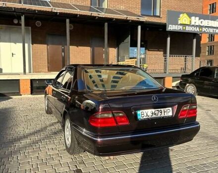 Черный Мерседес Е-Класс, объемом двигателя 2.7 л и пробегом 393 тыс. км за 6650 $, фото 2 на Automoto.ua