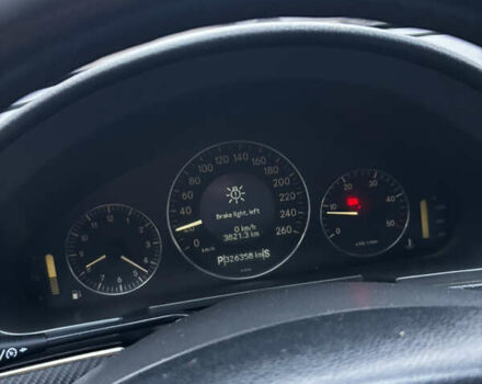 Чорний Мерседес Е-Клас, об'ємом двигуна 2.69 л та пробігом 326 тис. км за 5200 $, фото 9 на Automoto.ua