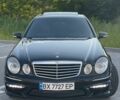 Чорний Мерседес Е-Клас, об'ємом двигуна 4.97 л та пробігом 333 тис. км за 7600 $, фото 4 на Automoto.ua