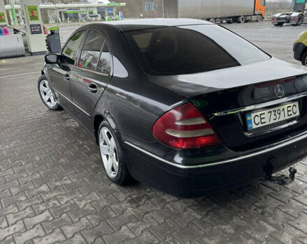 Черный Мерседес Е-Класс, объемом двигателя 2.69 л и пробегом 326 тыс. км за 6000 $, фото 5 на Automoto.ua