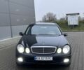 Черный Мерседес Е-Класс, объемом двигателя 2.4 л и пробегом 450 тыс. км за 4700 $, фото 1 на Automoto.ua