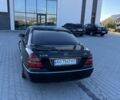Мерседес Е-Клас 2002 у Хусте на Automoto.ua Чорний Мерседес Е-Клас, об'ємом двигуна 2.7 л та пробігом 2 тис. км за 5400 $, фото 1 на Automoto.ua