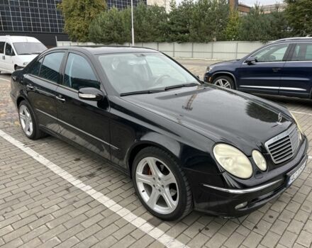 Черный Мерседес Е-Класс, объемом двигателя 2.6 л и пробегом 260 тыс. км за 5100 $, фото 5 на Automoto.ua