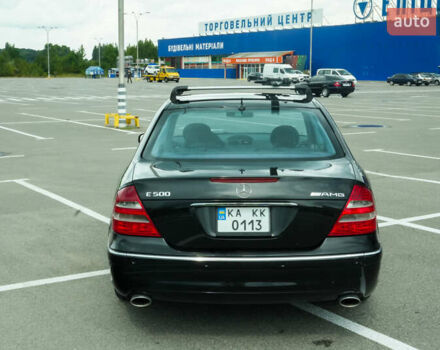Черный Мерседес Е-Класс, объемом двигателя 4.97 л и пробегом 300 тыс. км за 9300 $, фото 10 на Automoto.ua