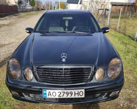 Черный Мерседес Е-Класс, объемом двигателя 1.8 л и пробегом 340 тыс. км за 5100 $, фото 6 на Automoto.ua