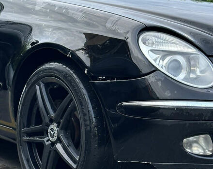 Чорний Мерседес Е-Клас, об'ємом двигуна 2.69 л та пробігом 382 тис. км за 8200 $, фото 5 на Automoto.ua