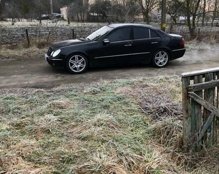 Чорний Мерседес Е-Клас, об'ємом двигуна 2.7 л та пробігом 400 тис. км за 7000 $, фото 1 на Automoto.ua