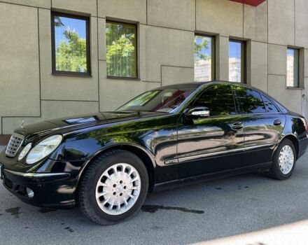 Черный Мерседес Е-Класс, объемом двигателя 2.4 л и пробегом 299 тыс. км за 6500 $, фото 6 на Automoto.ua