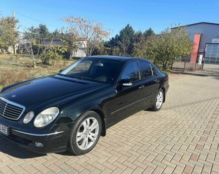 Чорний Мерседес Е-Клас, об'ємом двигуна 3.2 л та пробігом 170 тис. км за 8500 $, фото 5 на Automoto.ua