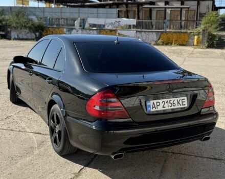 Черный Мерседес Е-Класс, объемом двигателя 1.8 л и пробегом 4 тыс. км за 6300 $, фото 5 на Automoto.ua