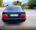 Черный Мерседес Е-Класс, объемом двигателя 2 л и пробегом 250 тыс. км за 5000 $, фото 4 на Automoto.ua