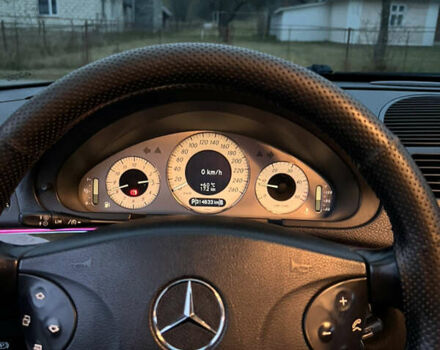 Чорний Мерседес Е-Клас, об'ємом двигуна 2.69 л та пробігом 314 тис. км за 7500 $, фото 11 на Automoto.ua