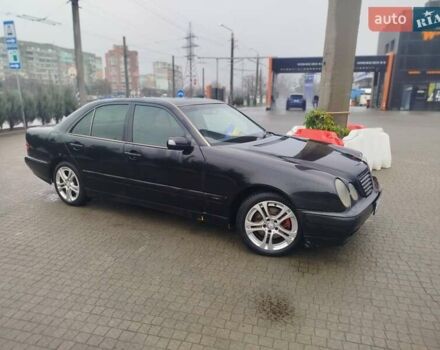 Чорний Мерседес Е-Клас, об'ємом двигуна 3.2 л та пробігом 400 тис. км за 5800 $, фото 3 на Automoto.ua