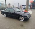 Чорний Мерседес Е-Клас, об'ємом двигуна 3.2 л та пробігом 400 тис. км за 5800 $, фото 3 на Automoto.ua