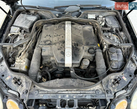 Чорний Мерседес Е-Клас, об'ємом двигуна 3.2 л та пробігом 309 тис. км за 4600 $, фото 37 на Automoto.ua