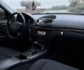 Черный Мерседес Е-Класс, объемом двигателя 2.1 л и пробегом 359 тыс. км за 6600 $, фото 11 на Automoto.ua