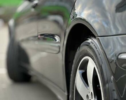 Черный Мерседес Е-Класс, объемом двигателя 3.2 л и пробегом 243 тыс. км за 4699 $, фото 8 на Automoto.ua