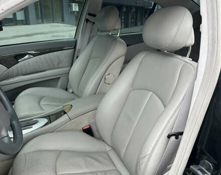 Чорний Мерседес Е-Клас, об'ємом двигуна 2.69 л та пробігом 382 тис. км за 8200 $, фото 7 на Automoto.ua