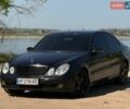 Черный Мерседес Е-Класс, объемом двигателя 1.8 л и пробегом 280 тыс. км за 5999 $, фото 1 на Automoto.ua