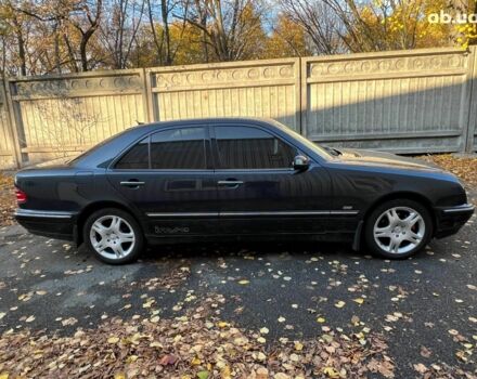 Черный Мерседес Е-Класс, объемом двигателя 2.8 л и пробегом 241 тыс. км за 8490 $, фото 3 на Automoto.ua