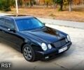 Черный Мерседес Е-Класс, объемом двигателя 2 л и пробегом 250 тыс. км за 5000 $, фото 1 на Automoto.ua