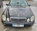 Черный Мерседес Е-Класс, объемом двигателя 1.8 л и пробегом 40 тыс. км за 5700 $, фото 1 на Automoto.ua