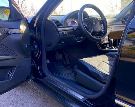 Черный Мерседес Е-Класс, объемом двигателя 1.8 л и пробегом 221 тыс. км за 6200 $, фото 8 на Automoto.ua