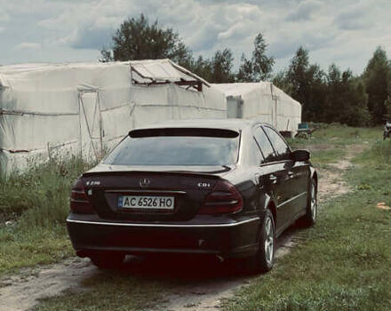 Черный Мерседес Е-Класс, объемом двигателя 2.69 л и пробегом 540 тыс. км за 6666 $, фото 1 на Automoto.ua