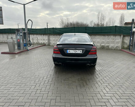 Чорний Мерседес Е-Клас, об'ємом двигуна 5 л та пробігом 250 тис. км за 8000 $, фото 5 на Automoto.ua