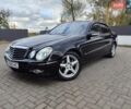 Черный Мерседес Е-Класс, объемом двигателя 2.7 л и пробегом 357 тыс. км за 8999 $, фото 4 на Automoto.ua