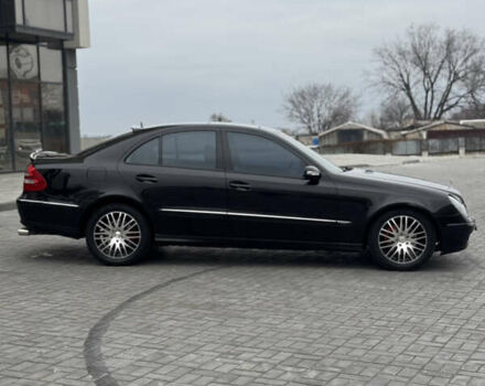 Чорний Мерседес Е-Клас, об'ємом двигуна 2.7 л та пробігом 265 тис. км за 5300 $, фото 7 на Automoto.ua