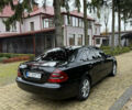 Черный Мерседес Е-Класс, объемом двигателя 2.2 л и пробегом 350 тыс. км за 5499 $, фото 6 на Automoto.ua