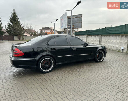 Чорний Мерседес Е-Клас, об'ємом двигуна 5 л та пробігом 250 тис. км за 8000 $, фото 7 на Automoto.ua