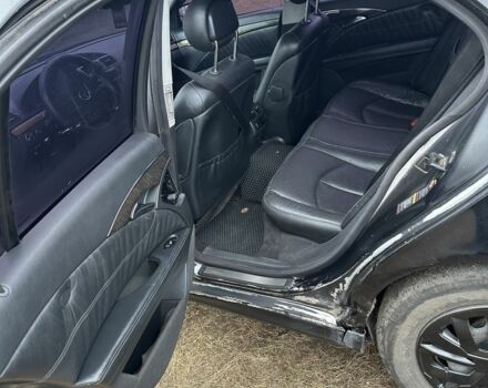 Чорний Мерседес Е-Клас, об'ємом двигуна 3.2 л та пробігом 231 тис. км за 2500 $, фото 6 на Automoto.ua