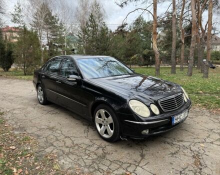 Черный Мерседес Е-Класс, объемом двигателя 3.2 л и пробегом 340 тыс. км за 2850 $, фото 7 на Automoto.ua